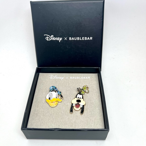 NWT DISNEY X BAUBLEBAR DONALD DUCK & GOOFY CRYSTAL ENAMEL STUD EARRINGS - Picture 5 of 10